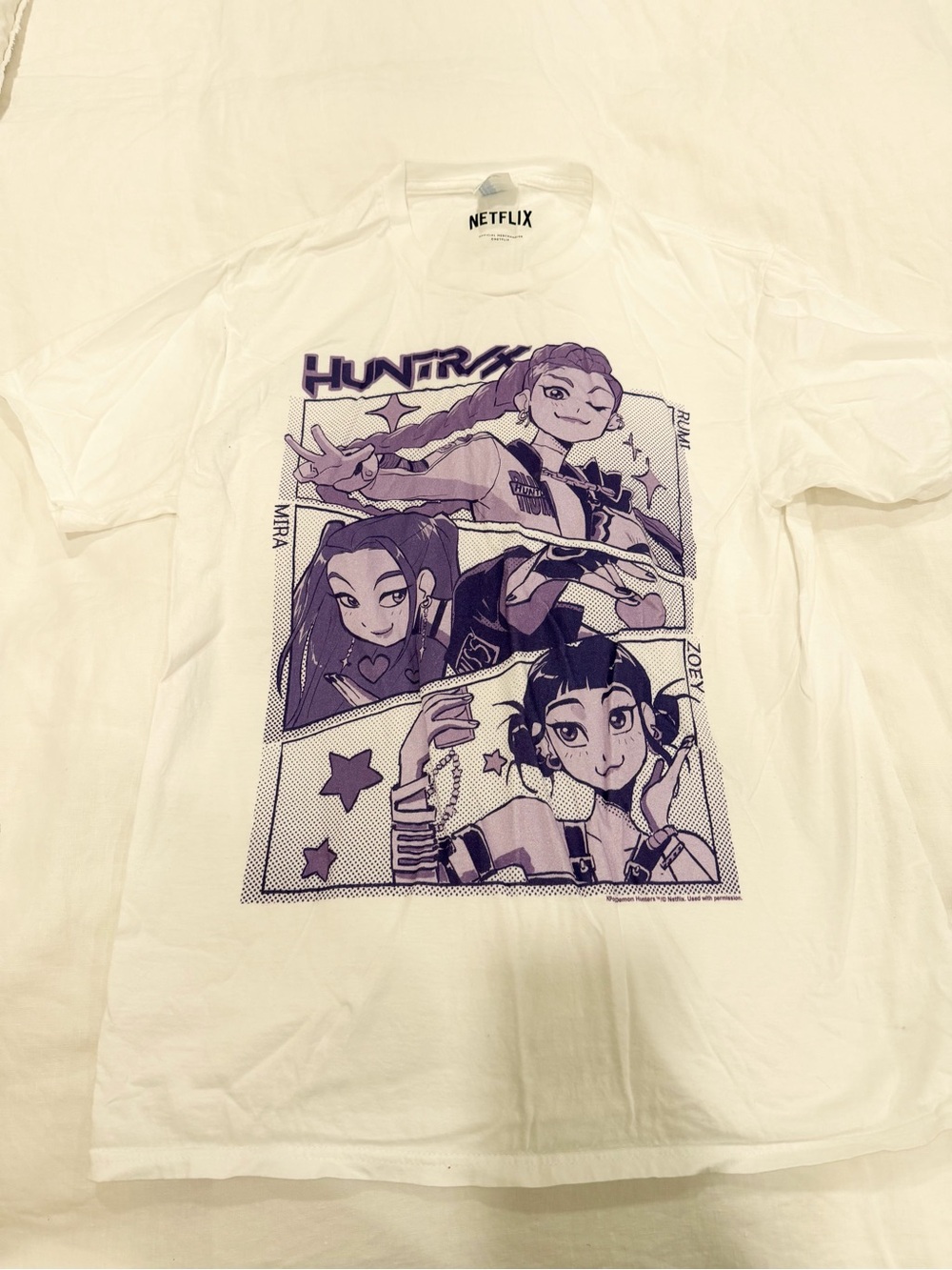 Netflix Kpop Demon Hunters Huntrix T‑Shirt Men’s Medium